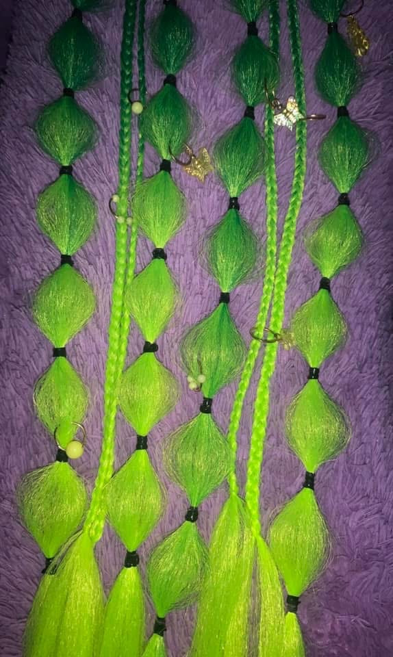 Green dragon bubble braids